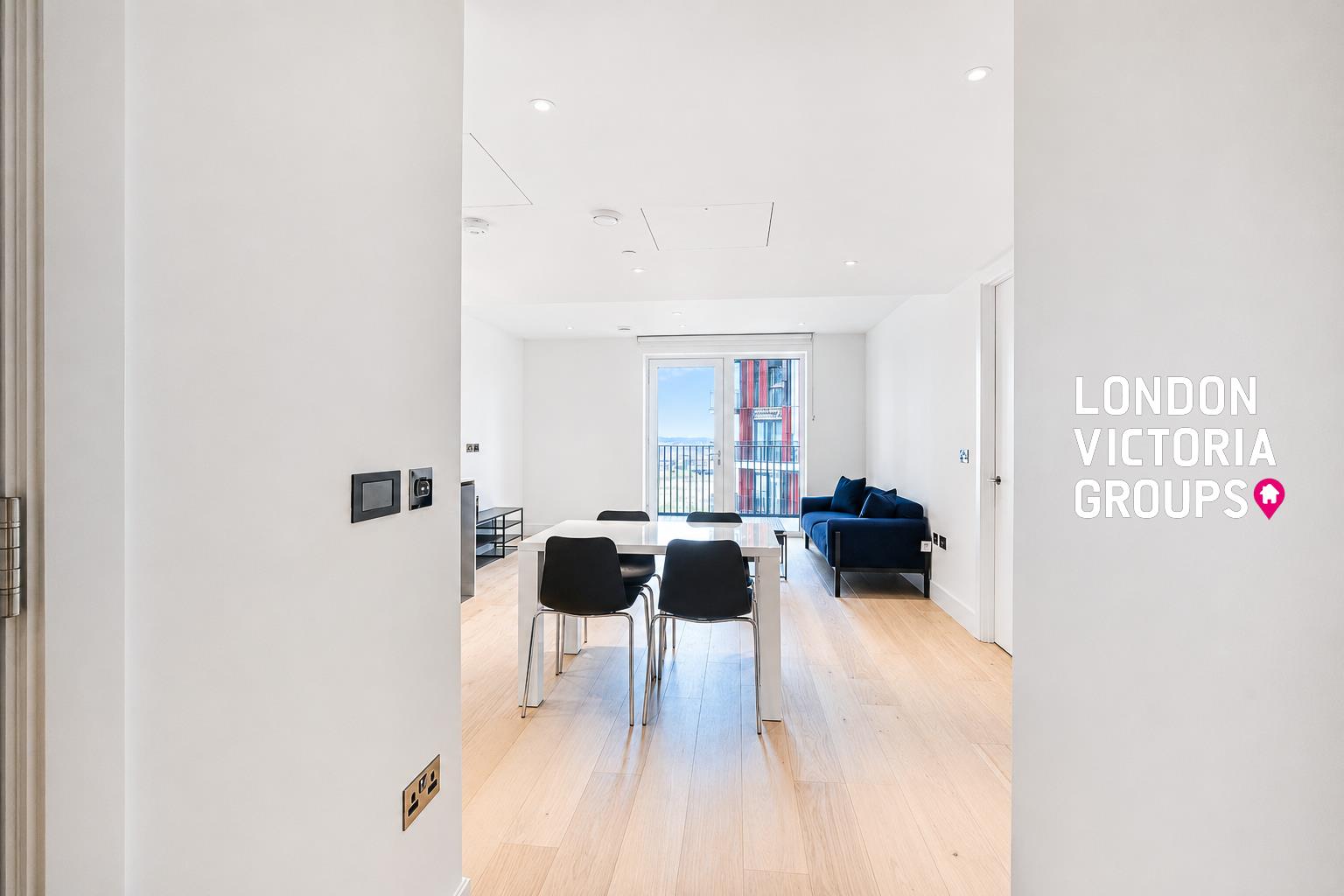 Cascade Apartments, Cascade Way, London